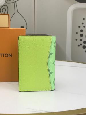 wholesale quality louis vuitton wallets 30301 multiple green