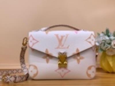 wholesale quality louis vuitton m23055 pochette metis apricot