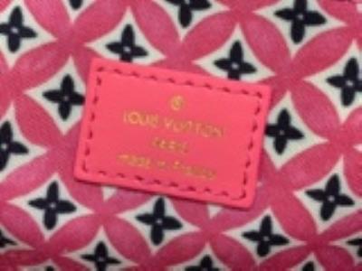 wholesale quality louis vuitton m23055 pochette metis red