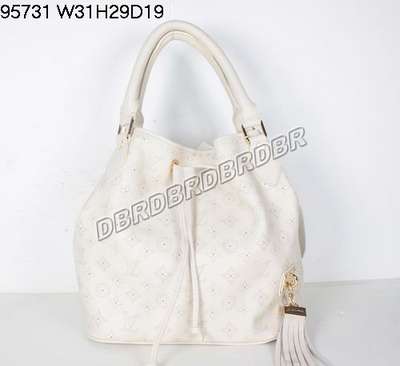 Louis Vuitton 95731 beige white