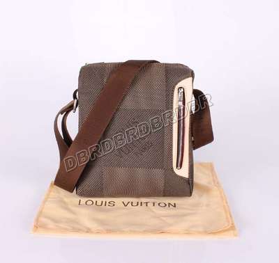 Louis Vuitton M93043 kf