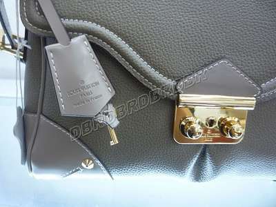 discount louis vuitton handbags suhali leather m95844 huin wholesale