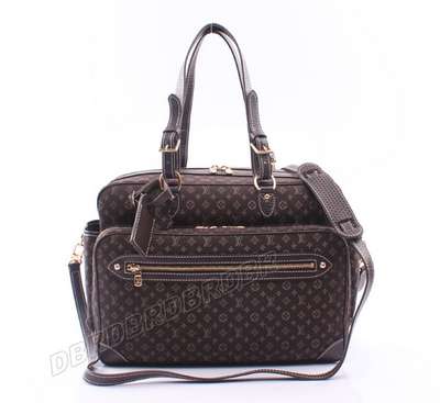 Louis Vuitton M95521 black