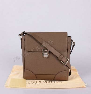 Louis Vuitton M31198 khaki