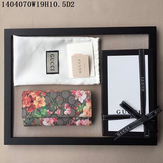 Gucci Wallet 1404070 35703