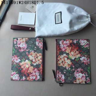 cheap Gucci Wallets wholesale SKU 35715